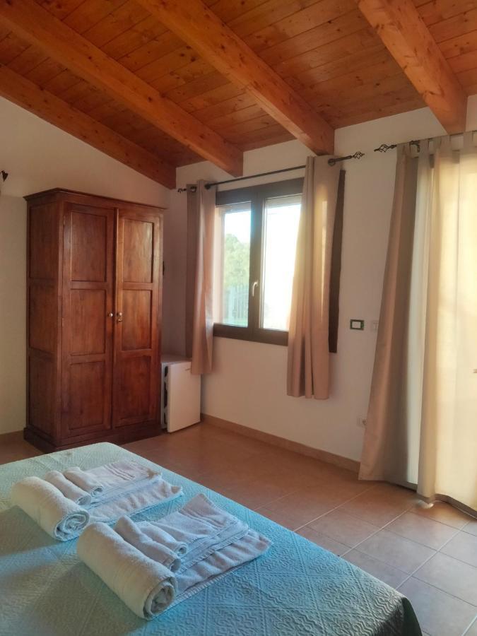Agriturismo I Doni Del Mandorlo Alghero Exterior photo